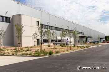 Übergabe des neuen Logistikzentrums in Bedburg an den Mieter Mode Logistik - Konii.de