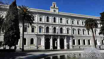 Università di Bari, il rettore Bronzini: "Sei nuovi corsi con le aziende e sconti sulle tasse. Lo stop agli esami per i morosi? Vale in tutta Italia" - La Repubblica