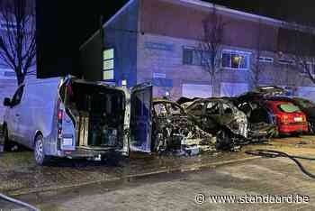 Opnieuw vijf wagens beschadigd na hevige brand in Hoboken - De Standaard