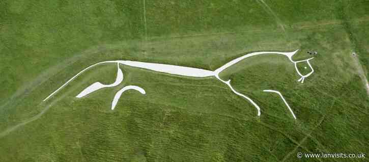 Tickets Alert: Help to re-chalk the Uffington White Horse