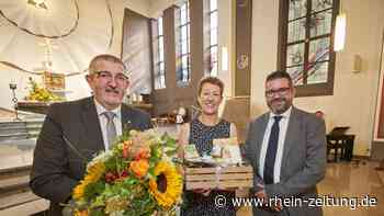 Feierliche Amtsübergabe: Neue Aufgabe für Annette Schaade am Katholischen Klinikum - Rhein-Zeitung