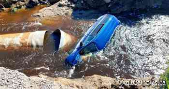 Flooding causes road connecting Muscowpetung, Edenwold to collapse