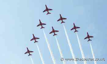 RAF flypasts thrill Angus aviation fans - The Courier