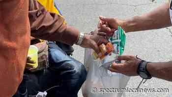 Durham Rescue Mission's Cold Shelter Gets Homeless Inside - Spectrum News