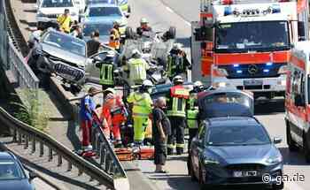 Bonn: Unfall auf A565 am Dienstagabend - Autos überschlagen, Frau schwerstverletzt - General-Anzeiger Bonn