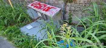 Vandalizzata una cabina elettrica sulla ciclabile di viale Torricelli - Prima Vercelli