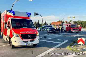 Sperrung nach Unfall zwischen Harsewinkel und Versmold - Westfalen-Blatt