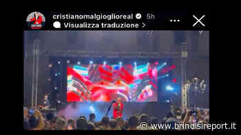 "Sono innamorato di Mesagne", Malgioglio riempie la piazza: ecco le foto - BrindisiReport