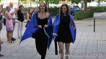 „Stolz, euch in unserer Mitte zu haben“: Bruckmühl empfängt seine Kunstrad-Europameisterinnen