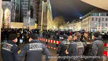 Droht die Eskalation? Neue Verfügung gegen "Spaziergänge" ein "Pulverfass"