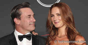 Jon Hamm Goes Dapper Alongside Girlfriend Anna Osceola in Floral Maxi Dress & Metallic Red Sandals at ESPYS 2022 - Footwear News