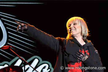 Pat Benatar Explains Why She Can’t Sing ‘Hit Me With Your Best Shot’ Live Anymore