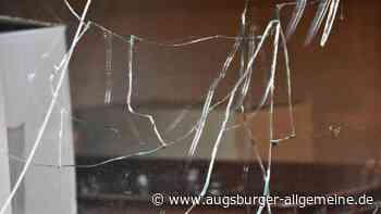 Augsburg: 19-Jähriger schlägt in Augsburg fast 50 Fensterscheiben ein | Augsburger Allgemeine - Augsburger Allgemeine