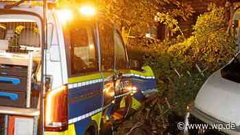 Kreuztal: Polizisten bei heftigem Unfall schwer verletzt - WP News