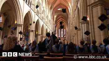 Exeter University class of 2020 graduate at last - BBC