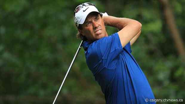 Darren Clarke has two-shot lead at Senior British Open; Canada's Ames in third