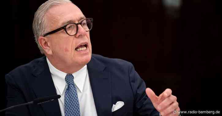 Ärztepräsident Reinhardt fordert Lagezentrum