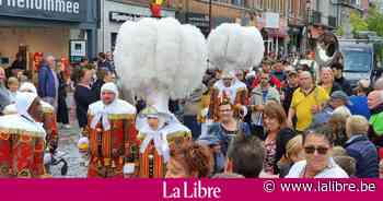 Fête nationale : Au moins 10.000 personnes au cortège de chars à Hannut - lalibre.be