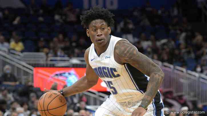 Admiral Schofield will return to Magic on two-way deal