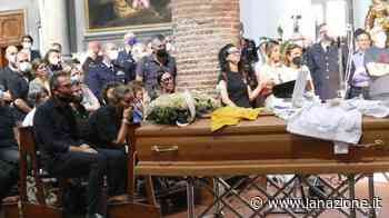 Prato, l'ultimo saluto a Giacomo Di Napoli, morto cadendo con l'aliante - LA NAZIONE