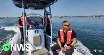 Politie patrouilleert op het water in Kinrooi en Maaseik - VRT NWS