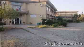 Locri, la scuola “abusiva” finalmente di proprietà del Municipio - Gazzetta del Sud - Edizione Reggio Calabria