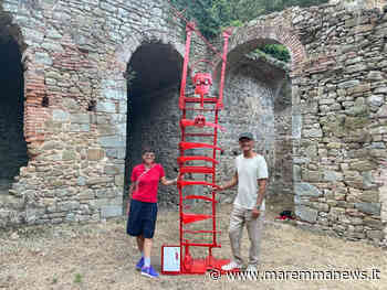Biennale dello scarto: inaugurata l'opera “Il viandante San Guglielmo” - MaremmaNews