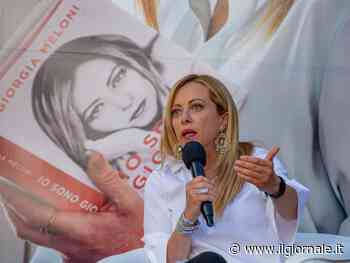 Parte l'assalto alla Meloni: "Una post fascista..."