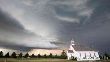 'It’s just you and Mother Nature': Sask. storm chasers share their experience