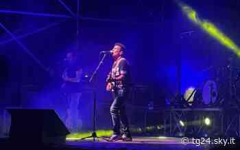 Edoardo Bennato trascina Cagliari a suon di rock'n' roll - Sky Tg24