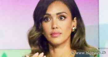 Jessica Alba in terapia con entrambe le figlie - blue News | Svizzera italiana