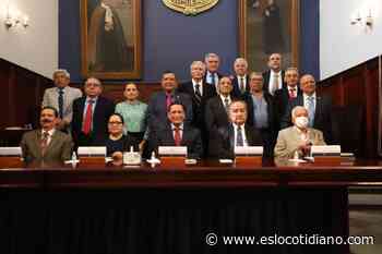 UG reconoce a generación 1967-1972 de Minas y Metalurgia - Es lo Cotidiano