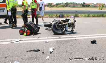 Saronno, scontro fra furgone e moto: morto 30enne - La Prealpina