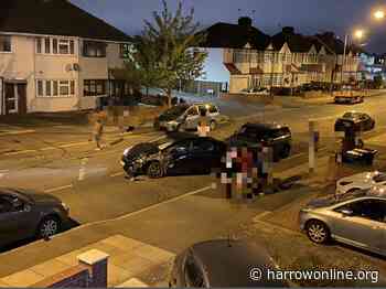 Car smashes into THREE vehicles in Stanmore, driver flees the scene - Harrow Online