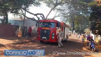 Incêndio em residência mobiliza Bombeiro Militar em Palotina - CORREIO DO AR