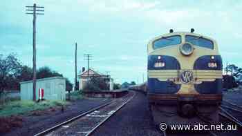 South Gippslanders push for restoration of rail line as population booms