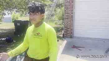 Roofers rushed to help pilot after witnessing Waterloo helicopter crash - Belleville News-Democrat