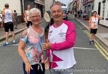 Ex-Dudley Mayor tells of batonbearer “honour” after relay - Halesowen News