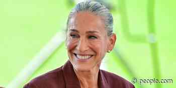 Sarah Jessica Parker Asks Fans to Stop Calling Her Gray Hair 'Brave' - PEOPLE