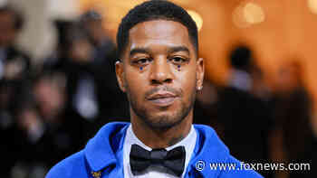 Rolling Loud fans throw water bottles at Kid Cudi during music festival performance
