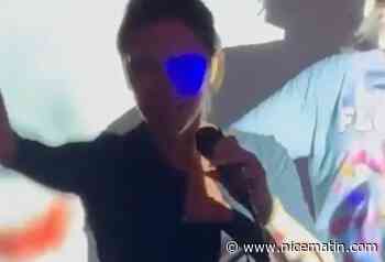 Victoria Beckham enflamme une soirée karaoké à Saint-Tropez en reprenant un tube des Spice Girls