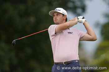 Piercy leads rainy 3M Open by 4 after long third round - Delta Optimist