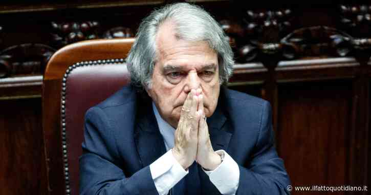 Brunetta contro la compagna di Berlusconi: “Violentato da Marta Fascina sull’essere ‘nano’. Il ‘riposi in pace’? Io gli auguro lunga vita”