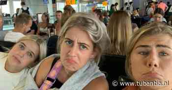 Groep jongeren uit Den Ham zou school bouwen in Namibië, maar strandt op Schiphol en moet terug naar huis - Tubantia