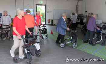 30 Senioren besuchen in Verl Rollator-Aktionstag - Die Glocke
