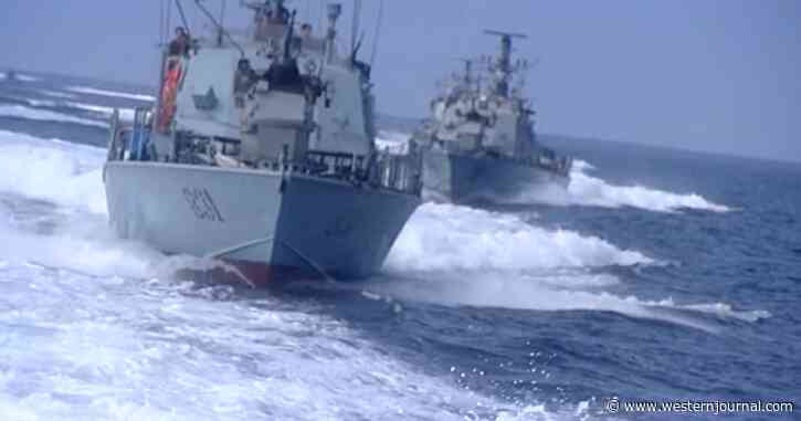 Suspected Palestinian Terror Smugglers End up Swimming for Dear Life After Israeli Vessel Opens Fire