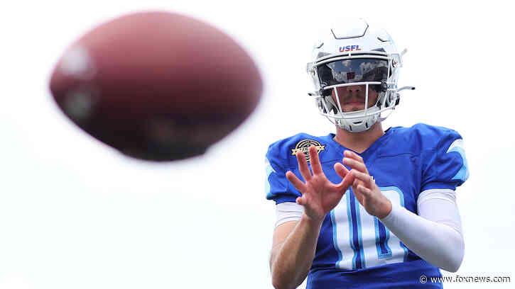 Jaguars sign All-USFL quarterback as training camp gets underway