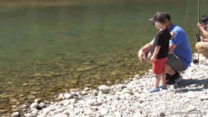 Calgary Fish and Game Association hosts annual cleanup day at McKinnon Flats