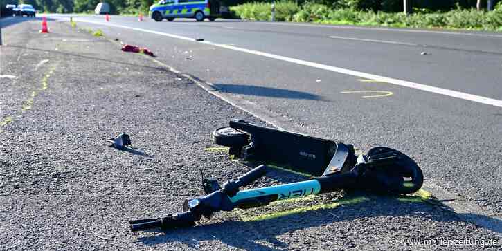 Schwerer Unfall in Marl auf der Recklinghäuser Straße - Zwei Schwerverletzte - Marler Zeitung