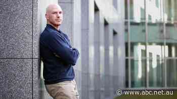 More people are having their home insurance cancelled because of their small businesses. Senator David Pocock wants change